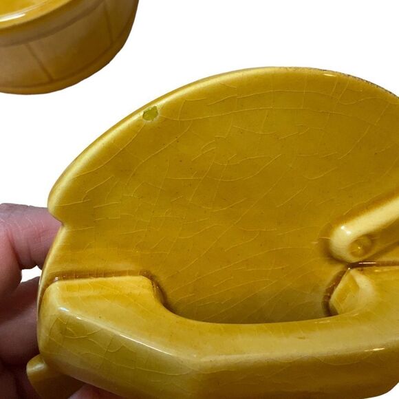 Half Pint Vintage Ceramic Basket Container - Picture 12 of 14